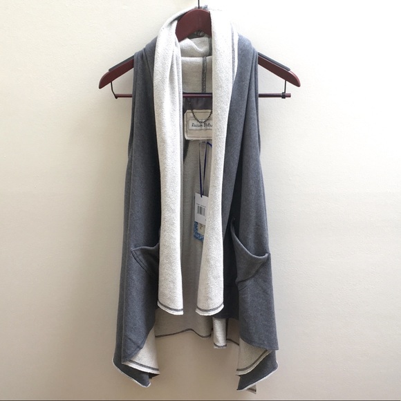 Raison D'etre hooded vest, Size XS - Picture 5 of 8